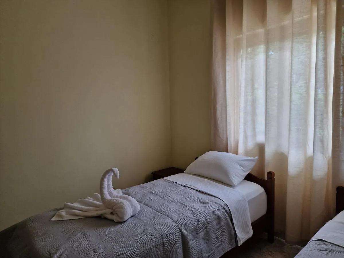 Doni Apartments Ksamil Albanien