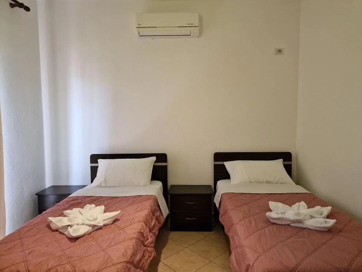 Doni Apartments Ksamil 0*,  Albanien