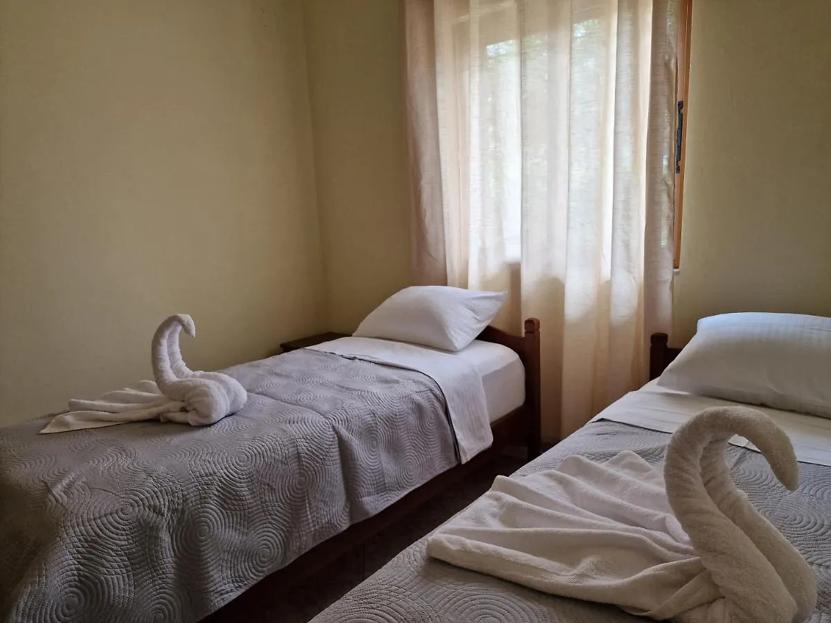 Doni Apartments Ksamil
