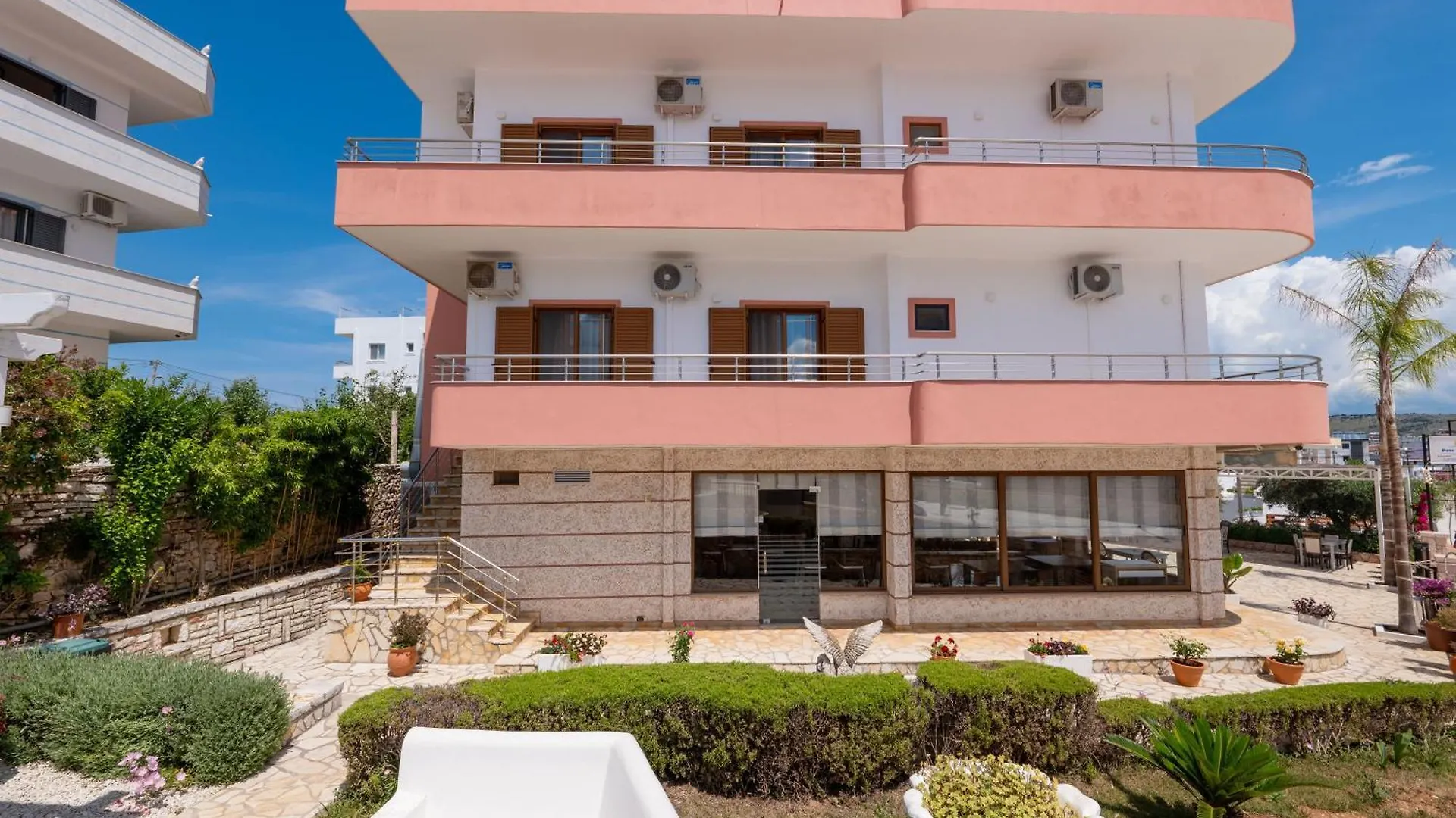 Doni Apartments Ksamil Albanien