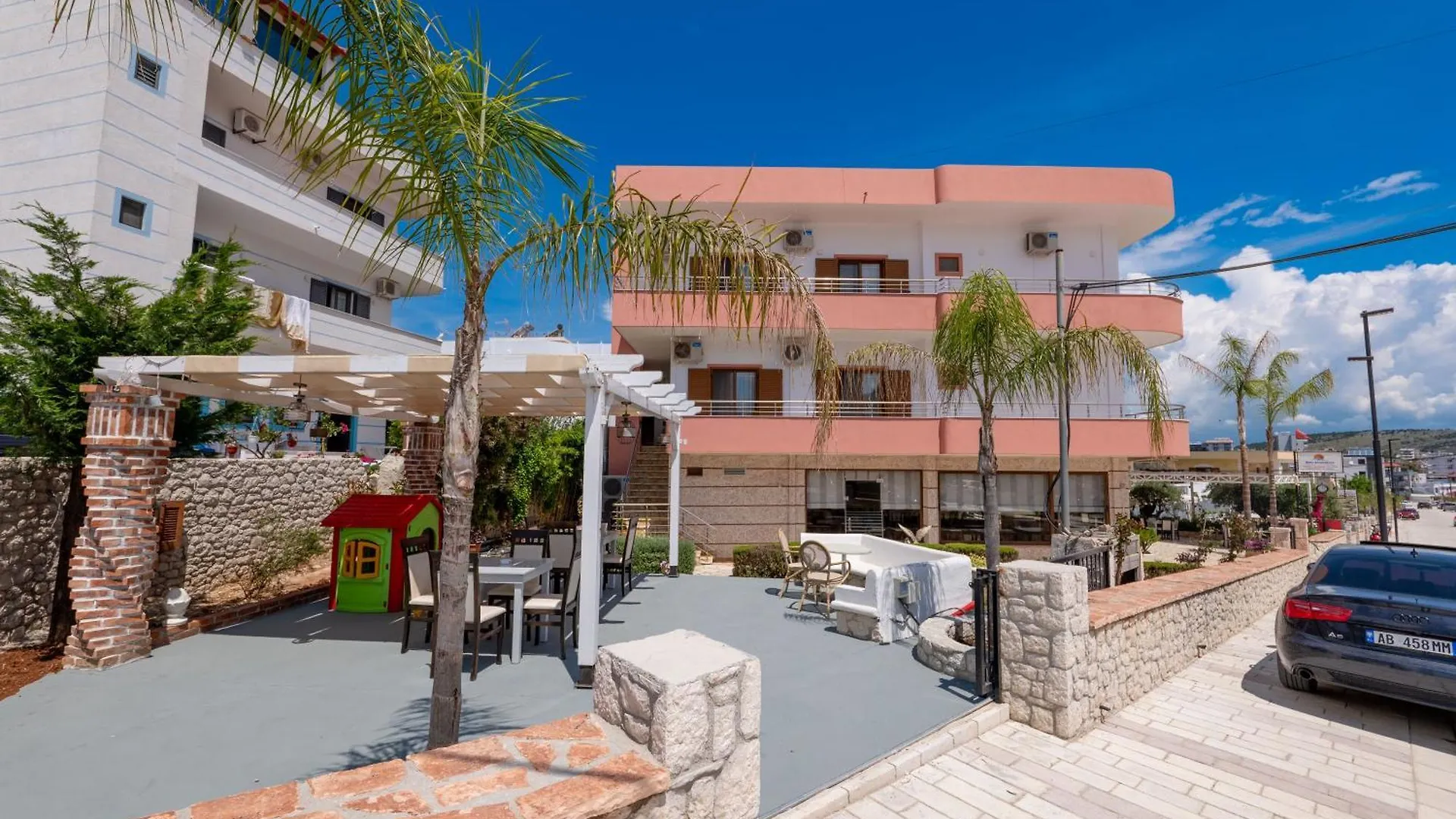Doni Apartments Ksamil