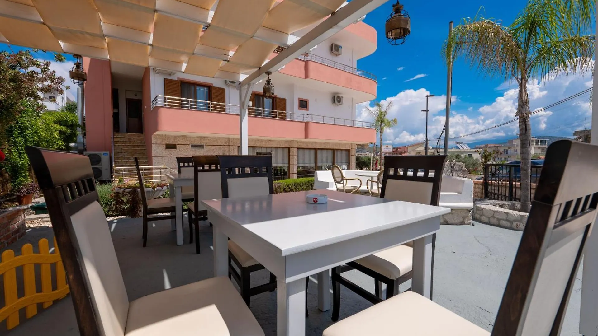 Doni Apartments Ksamil Albanien